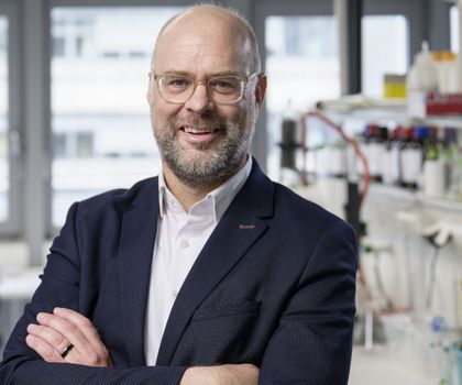 Metallorganische Katalysatoren und Elektrochemie: Otto-Roelen-Medaille für Lutz Ackermann Lutz Ackermann