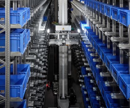 Fokus auf Regalbediengeräte: Vielfalt durch individuelle Technik Fokus auf Regalbediengeräte: Vielfalt durch individuelle Technik