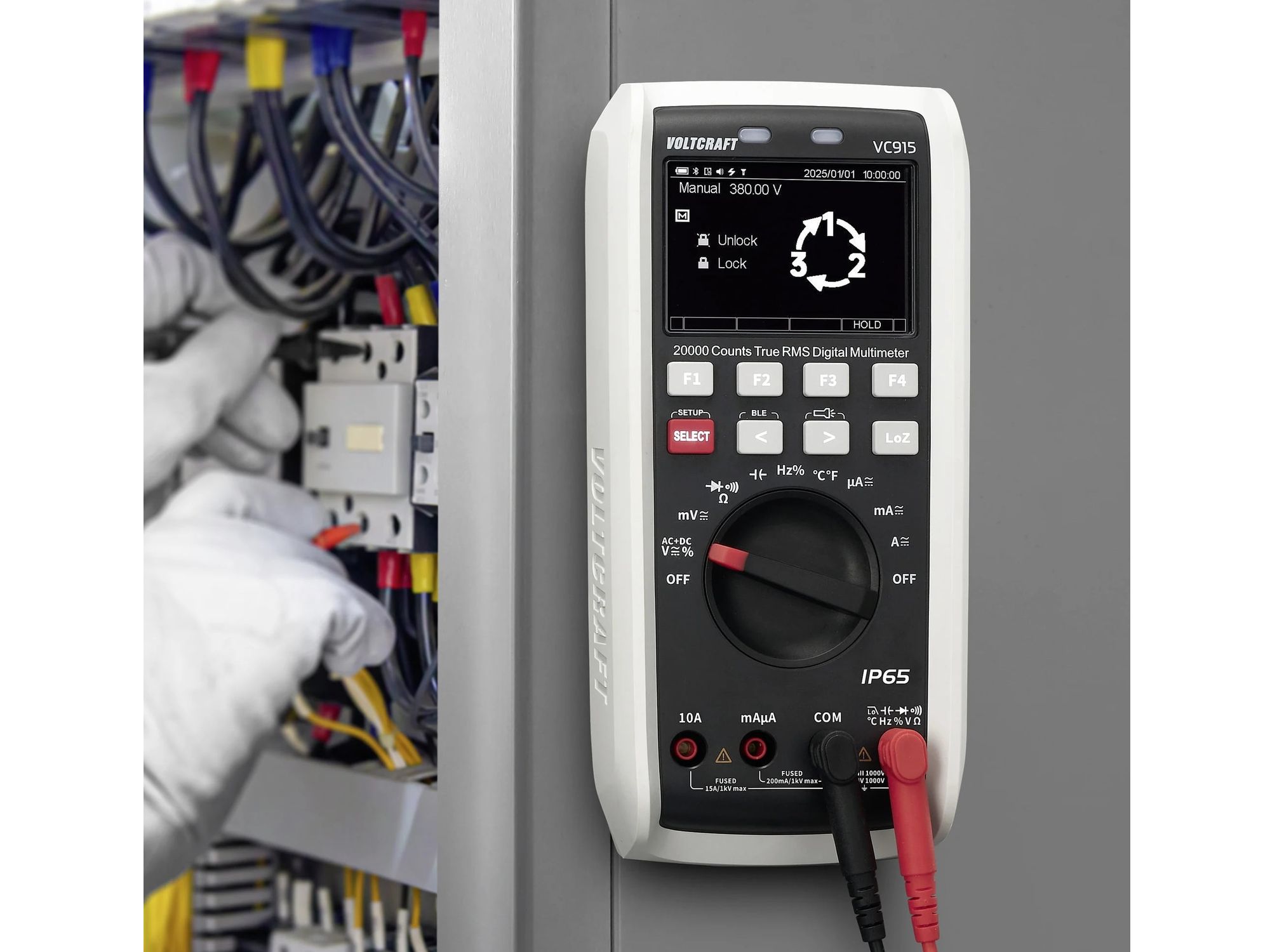 New multimeter series: High demands in terms of safety, application and robustness New multimeter series: High demands in terms of safety, application and robustness