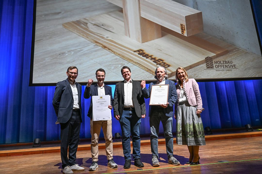 Fast + Epp erhält Sonderpreis Laubholz
