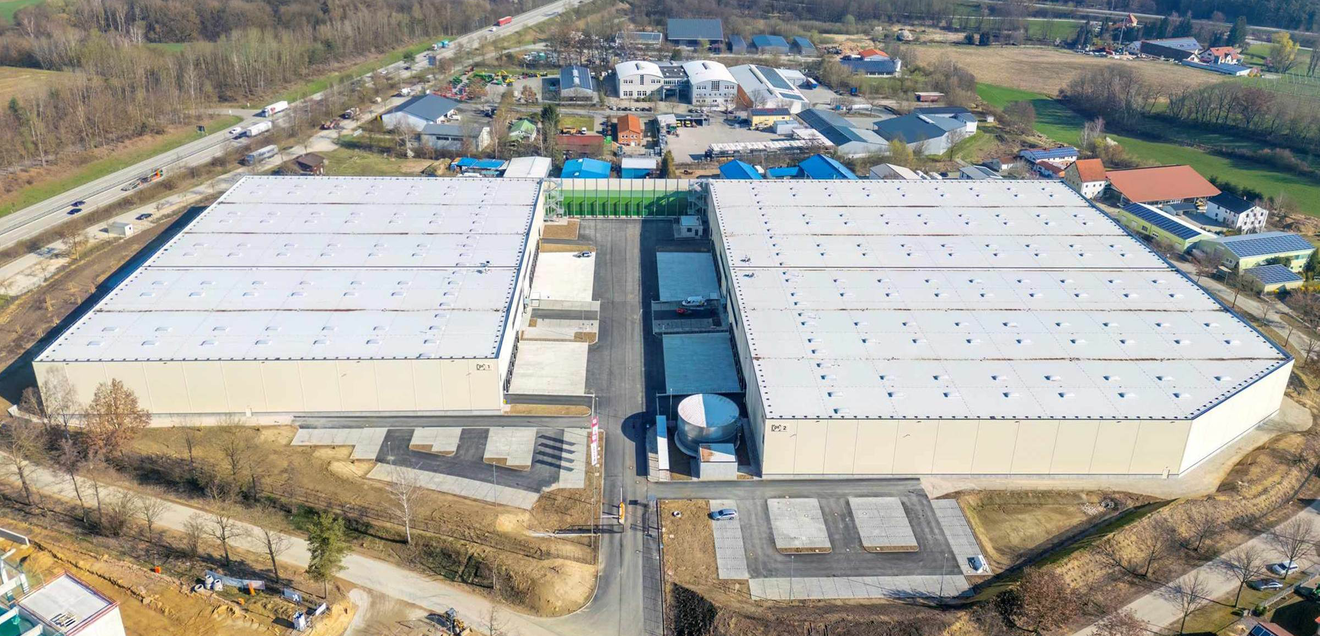 Neuer Standort in Siegenburg: Die lila Logistik treibt Wachstumskurs voran Neuer Standort in Siegenburg: Die lila Logistik treibt Wachstumskurs voran