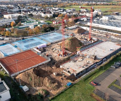 Airless-Spritzverfahren - Boris Becker International Tennis Academy profitiert von Schomburg Airless-Spritzverfahren - Boris Becker International Tennis Academy profitiert von Schomburg