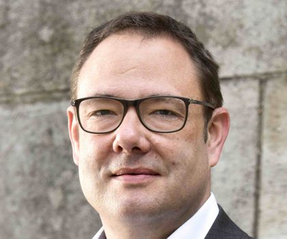 Personalie: Christian Stamerjohanns kommuniziert für die DIRKS Group Personalie: Christian Stamerjohanns kommuniziert für die DIRKS Group