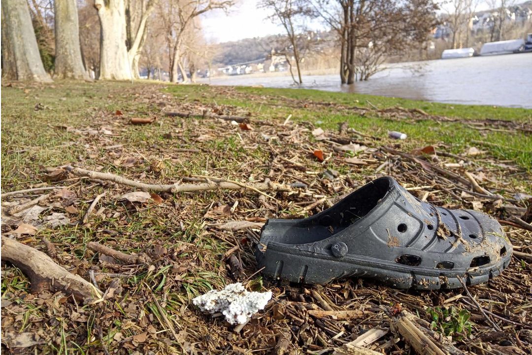 Daten zur Verteilung von Mikroplastik in Flüssen neu bewertet: Flusssedimente – Senke für Mikroplastik?
