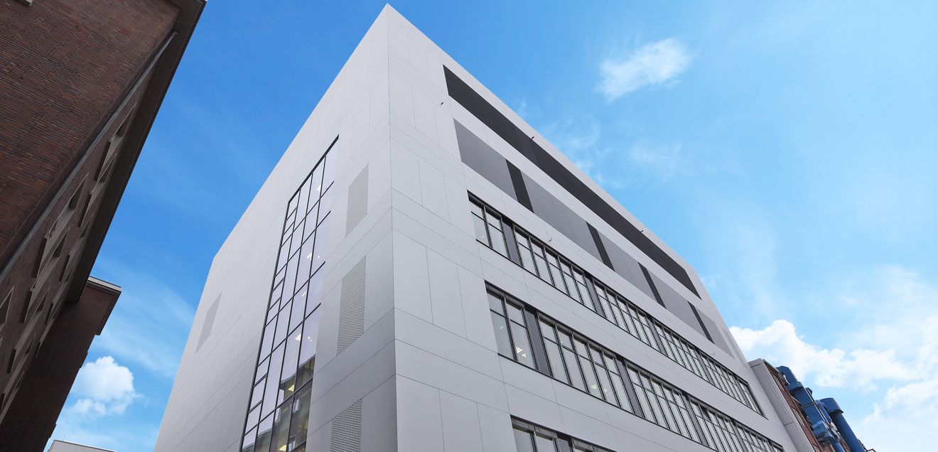 Forschungstechnikum für Katalysatorentwicklung und Feststoffverfahrenstechnik in Ludwigshafen von BASF Forschungstechnikum für Katalysatorentwicklung und Feststoffverfahrenstechnik in Ludwigshafen von BASF