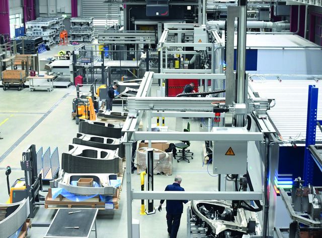 Construction and operation: Reliably validate feasibility Large-scale production line for aluminum hot forming