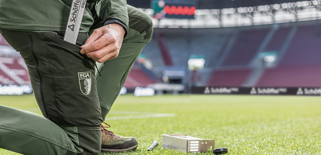 FC Augsburg und Schöffel PRO starten Partnerschaft