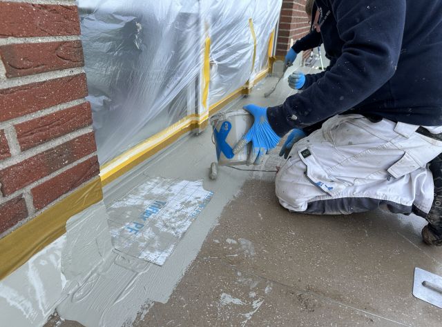 Hochwertige Balkonabdichtung mit Triflex BTS-P ColourDesign