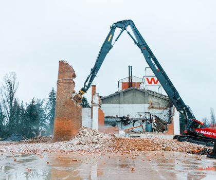 Epiroc: Premiere für Sieben-Tonnen-Anbaugeräte in Österreich Epiroc: Premiere für Sieben-Tonnen-Anbaugeräte in Österreich