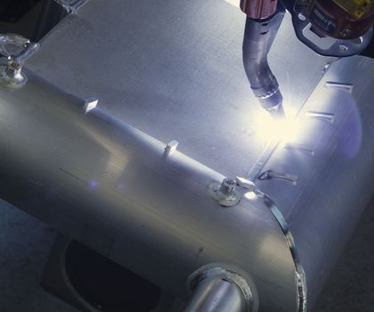 Cloos robot systems for welding Cloos robot systems for welding