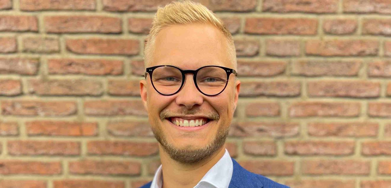 Arbeitssicherheit: Ergonomische Arbeitskleidung senkt Unfallrisiko im Lager Arbeitssicherheit: Ergonomische Arbeitskleidung senkt Unfallrisiko im Lager