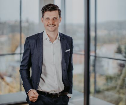 Thomas Fischer, Geschäftsführer von MBI Deutschland Thomas Fischer, Geschäftsführer von MBI Deutschland lächelt freundlich in die Kamera