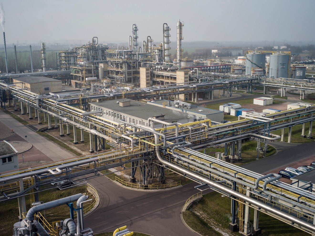 Domo-Chemiewerk in Leuna gerettet - Neuer Eigentümer Domo-Chemiewerk in Leuna gerettet - Neuer Eigentümer