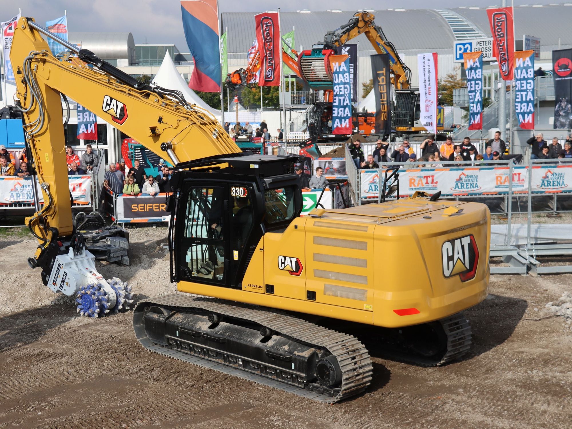 Motor für Investitionen und Innovationen Cat Technik hautnah auf der RATL erleben Motor für Investitionen und Innovationen Cat Technik hautnah auf der RATL erleben