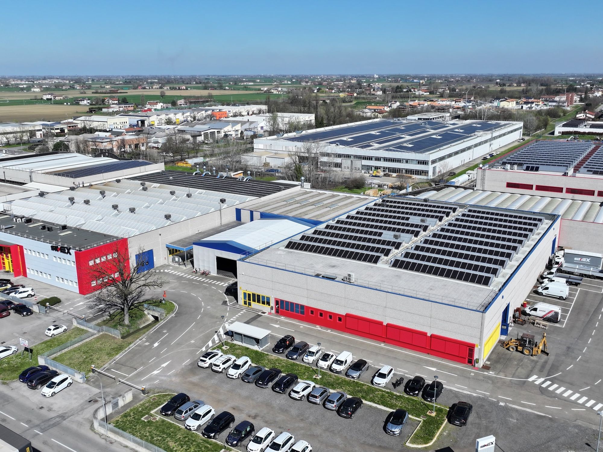 Simex erneuert seine Leidenschaft für Innovation Das Simex Werk - auf der bauma ist viel Technik zu sehen.