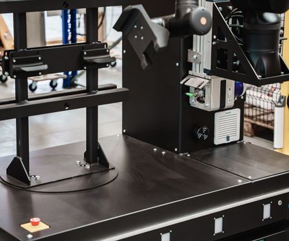 Robotic solution: Sophisticated automation: AGV and cobot combined Robotic solution: Sophisticated automation: AGV and cobot combined