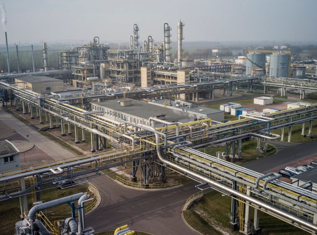 Domo-Chemiewerk in Leuna gerettet - Neuer Eigentümer Domo-Chemiewerk in Leuna gerettet - Neuer Eigentümer