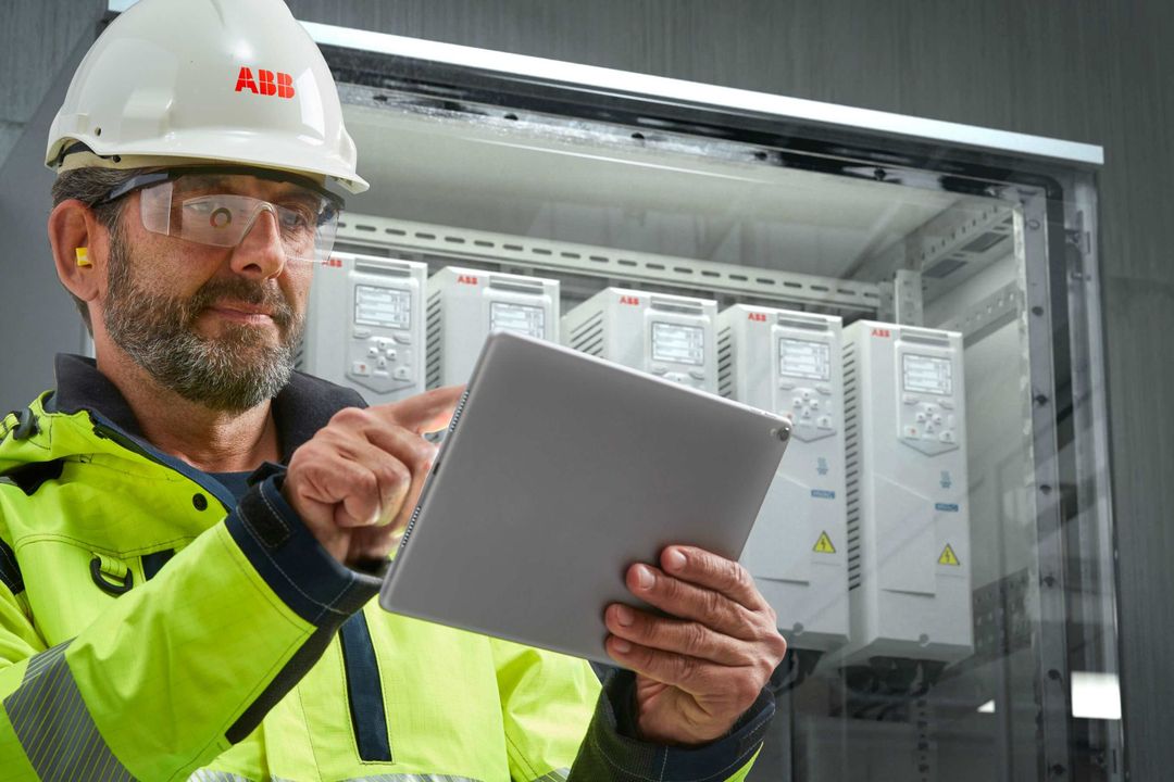 Study: 147,000 euros per hour: high costs for German companies due to unplanned downtime Study: 147,000 euros per hour: high costs for German companies due to unplanned downtime