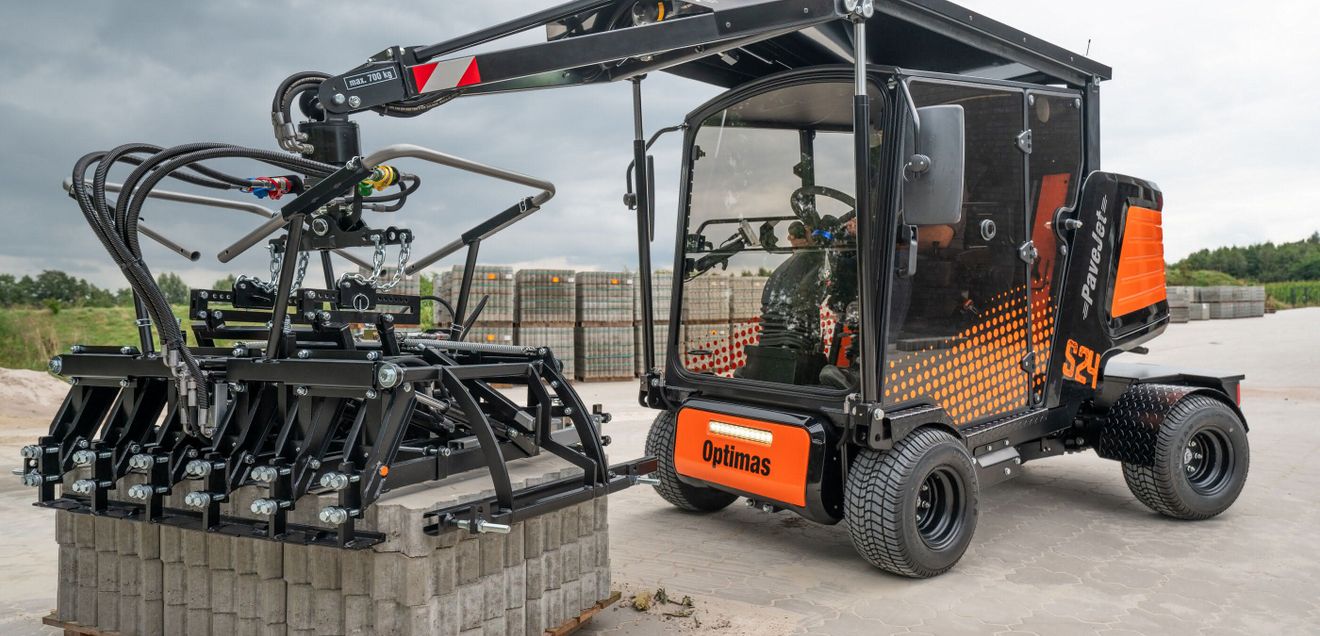 Neue Pflasterverlegemaschine von Optimas Neue Pflasterverlegemaschine von Optimas