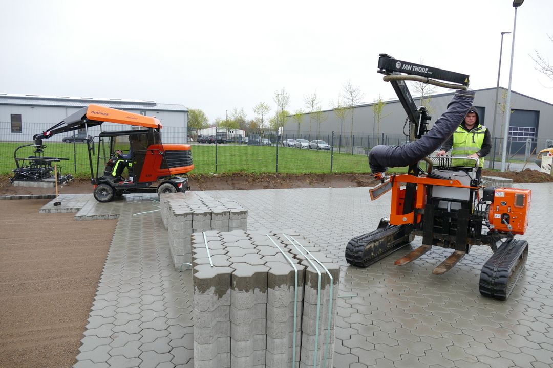 Ein Optimas Fulliner: Perfektion im Pflasterbau Ein Optimas Fulliner: Perfektion im Pflasterbau