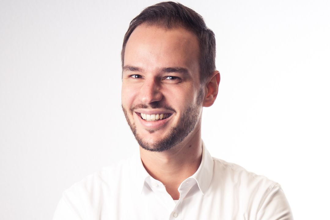 Nachgehakt! – bei Adrian Grüner, Neoception: Der Digitale Informations-Zwilling Nachgehakt! – bei Adrian Grüner, Neoception: Der Digitale Informations-Zwilling
