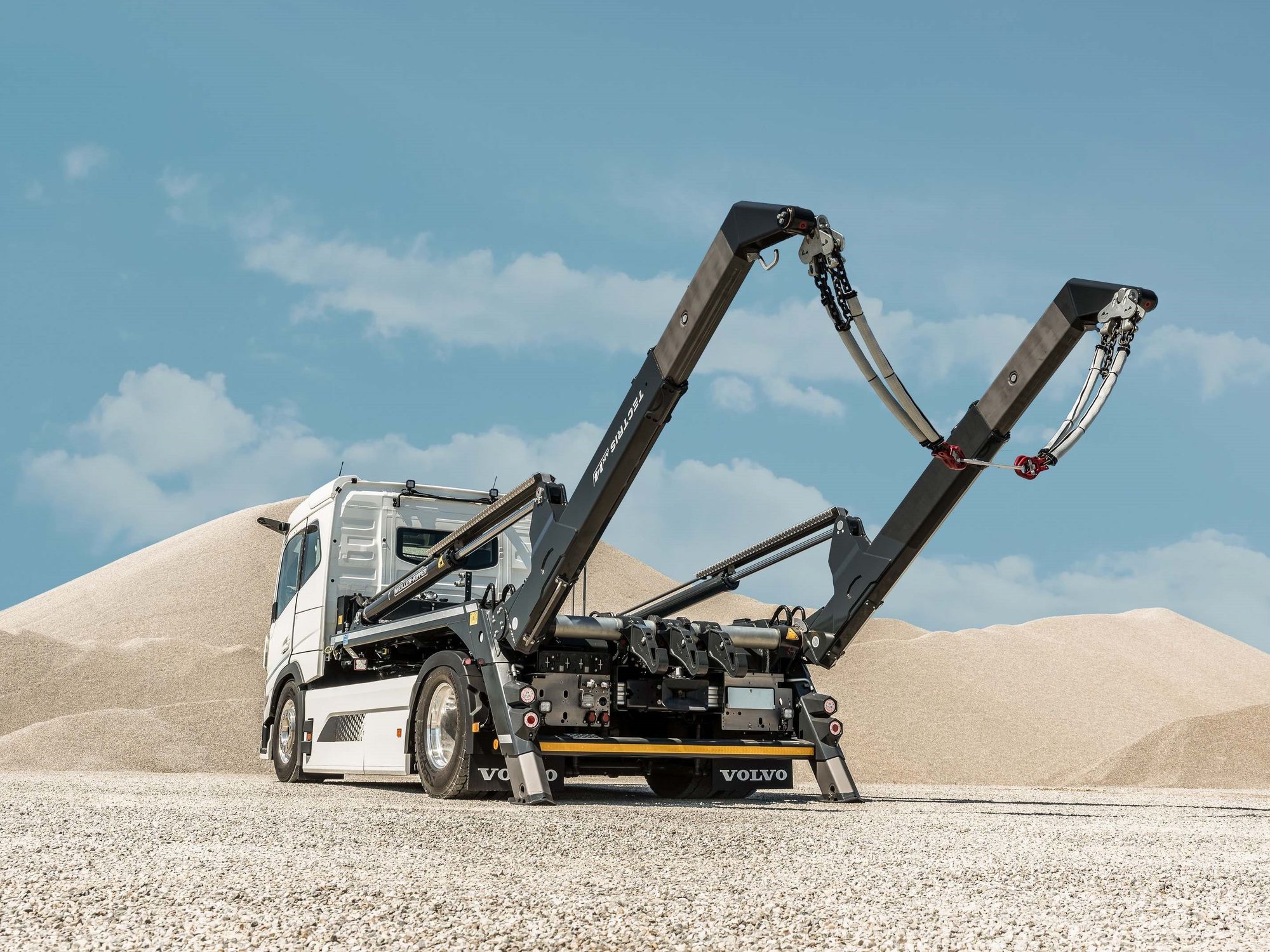 Meiller präsentiert neuen Absetzkipper Tectris AK14 auf der IAA Transport 2024 in Hannover Ein Tectris AK14 von Meiller