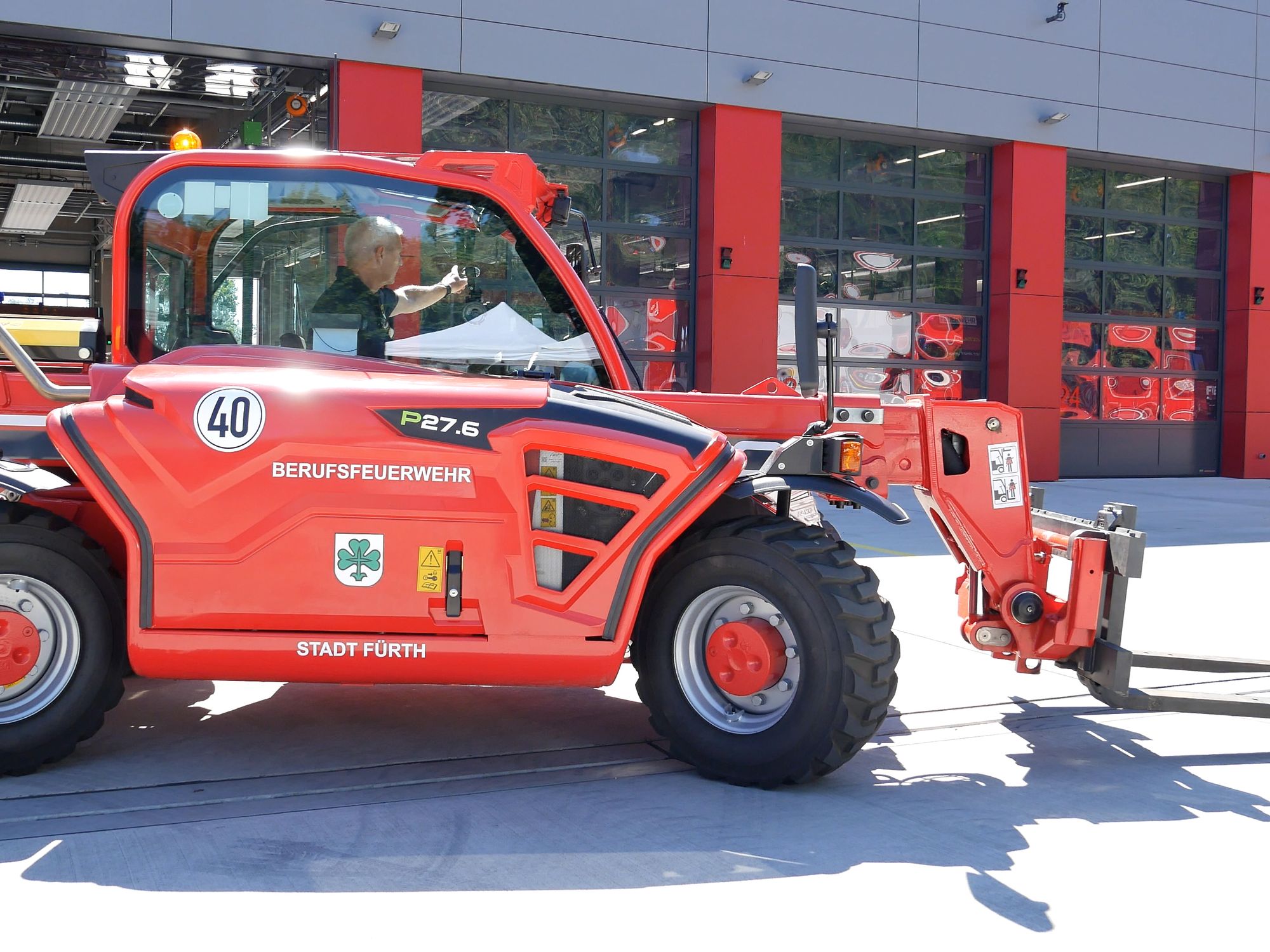 Kehrbesen Feuerwehr