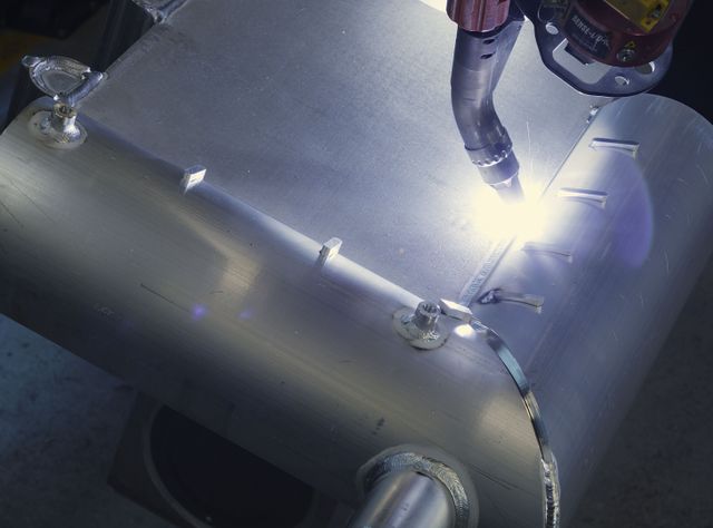 Cloos robot systems for welding Cloos robot systems for welding