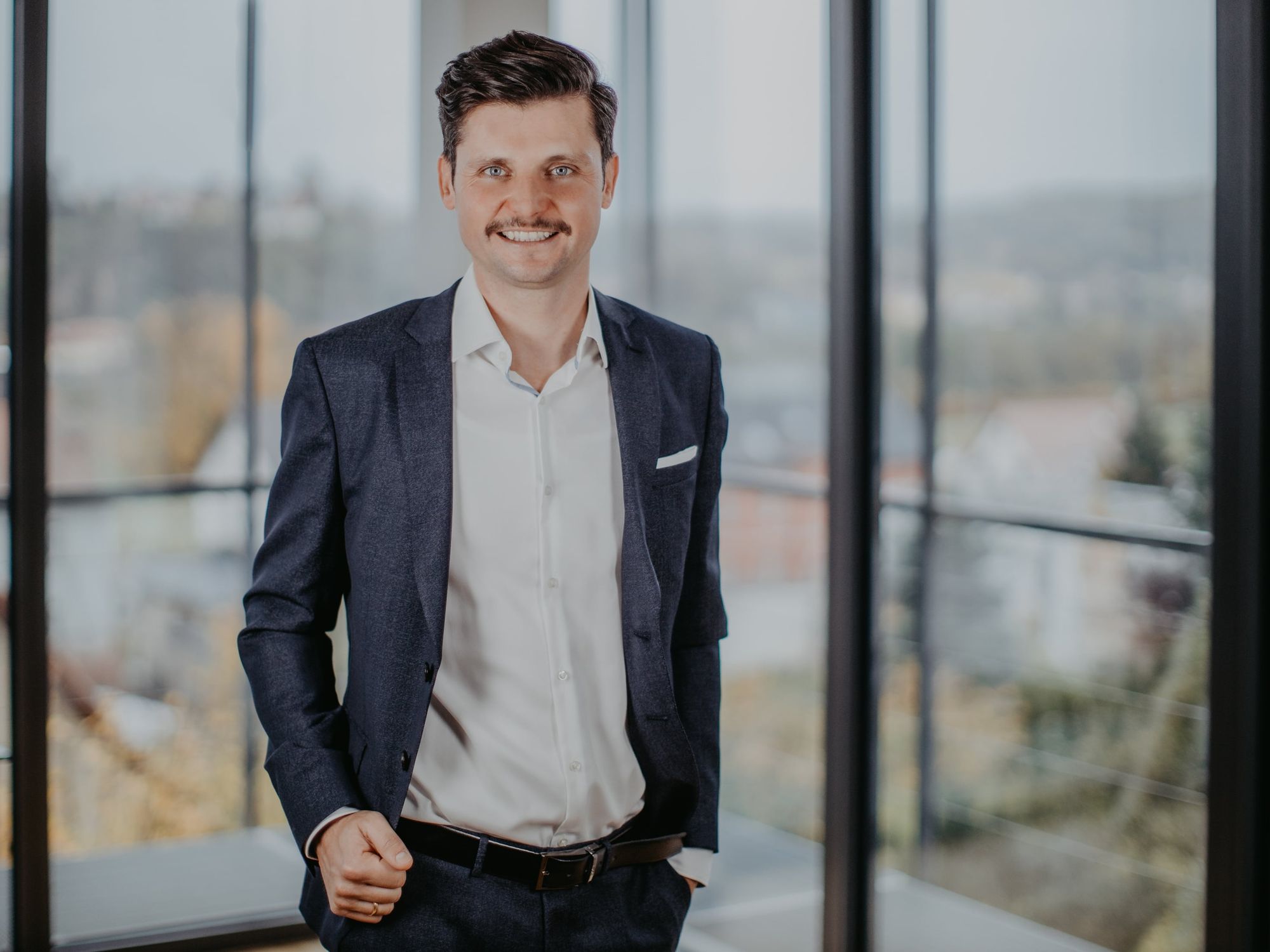 Thomas Fischer, Geschäftsführer von MBI Deutschland Thomas Fischer, Geschäftsführer von MBI Deutschland lächelt freundlich in die Kamera