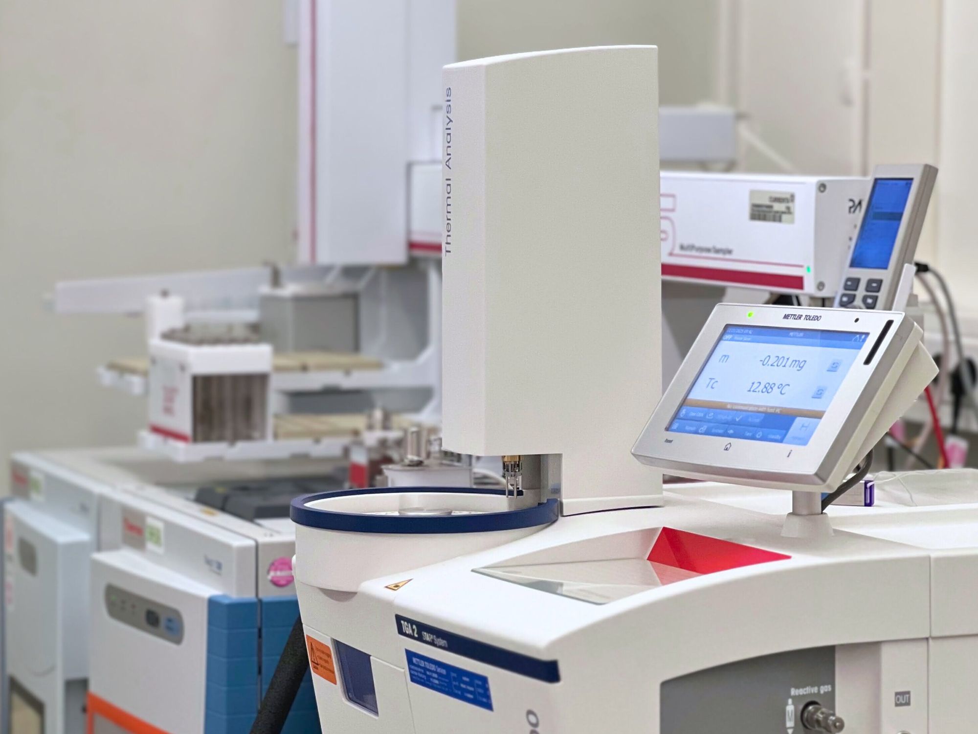 System für die TED-GCMS im Currenta-Labor. Das Verfahren wird hier zur Identifizierung und Quantifizierung von Mikroplastik in unterschiedlichen Umweltproben eingesetzt.