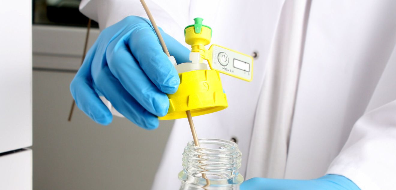 Verschlusssystem für HPLC-Anwendungen b.safe Cap PFAS-Analytik