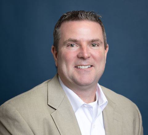 Mike Slater ist Vice President of Global Business Development bei DigiKey. Mike Slater ist Vice President of Global Business Development bei DigiKey.