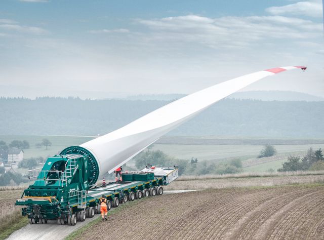 Rotorblatttransport: Neuer BladeLifter von TII Scheuerle meistert erste Einsätze