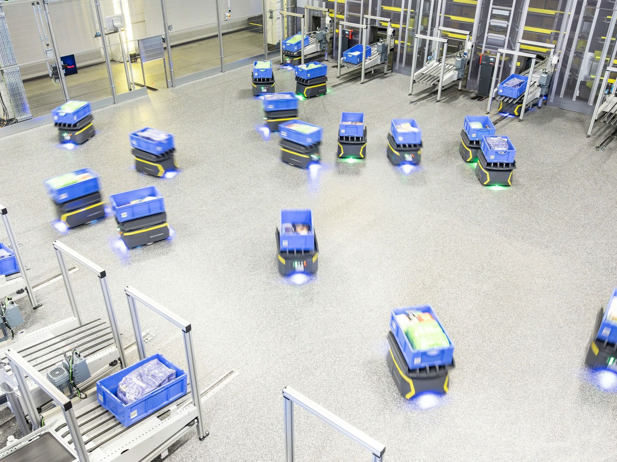 Skalierbare Automatisierung: Mobile Robotik und KI für agile Intralogistik Skalierbare Automatisierung: Mobile Robotik und KI für agile Intralogistik