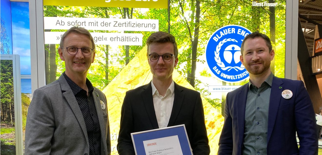 Blauer Engel für OSB-Platten von West Fraser