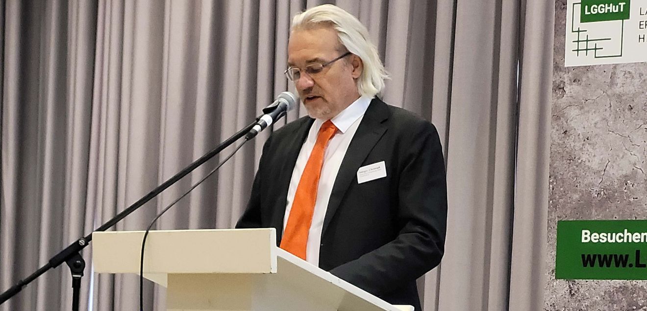 Positiv: Der Markt für Bauwerkserhaltung ist auch in den aktuell herausfordernden Zeiten der Bauwirtschaft stabil Die Bedeutung der Betoninstandsetzung rückt zunehmend in den Fokus der Öffentlichkeit