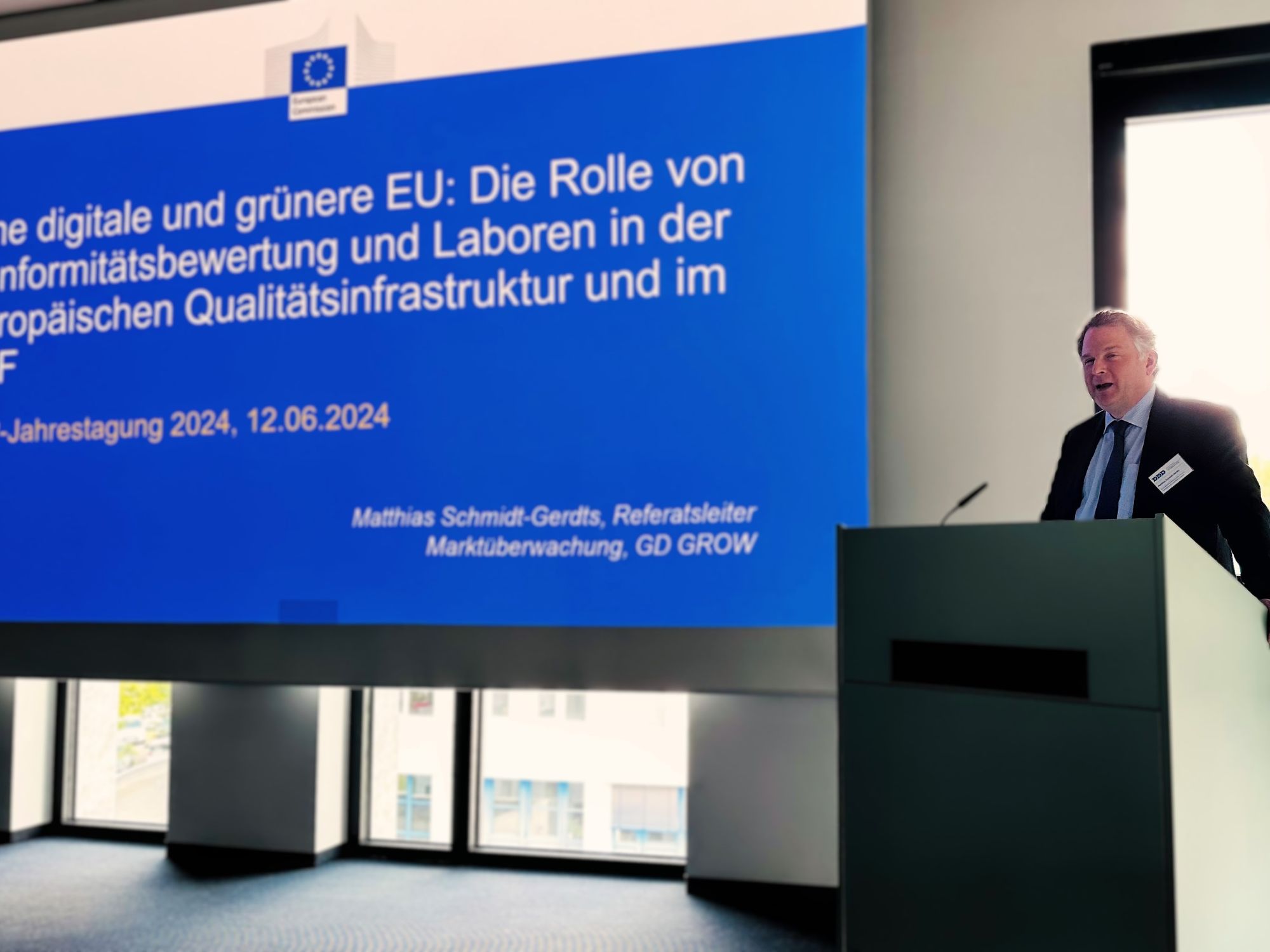 Matthias Schmidt-Gerdts Matthias Schmidt-Gerdts während seines Vortrags