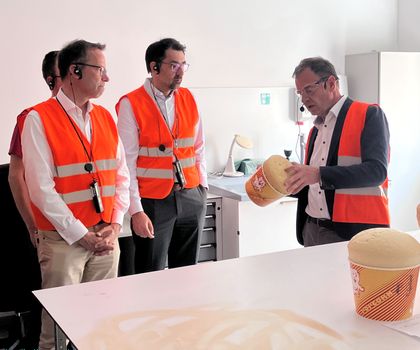 Warum regulatorische Hürden das Recycling von PU-Dämmstoffen bremsen
