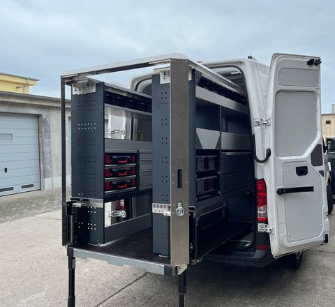 PlugVan Werkstattmodul mit Würth Fahrzeugeinrichtung PlugVan Werkstattmodul mit Würth Fahrzeugeinrichtung