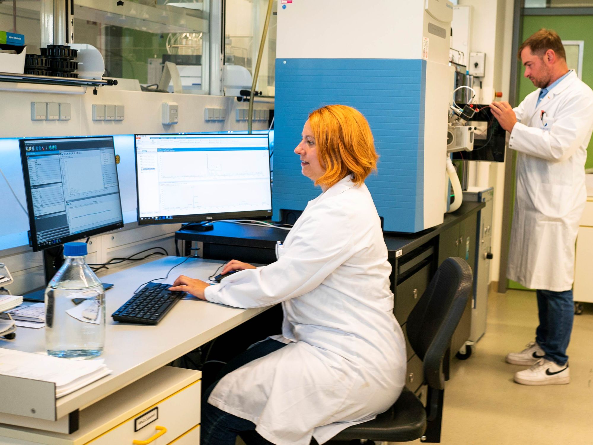Forschungsprojekt: Biokatalysatoren sollen Arzneimittelreste in Abwässern reduzieren Labor des Fachgebietes Enzymtechnologie der BTU