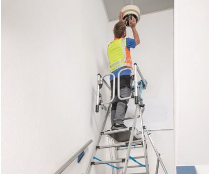 Zarges erweitert ZAP-Arbeitsplattformen-Sortiment um drei neue Modelle