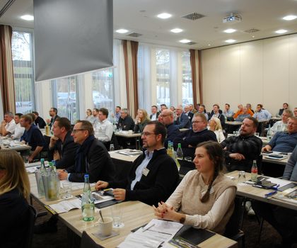 Fachveranstaltung bot breit gefächertes Informationsangebot und Wissensaustausch Fachkongress Sprengtechnik begeistert Publikum