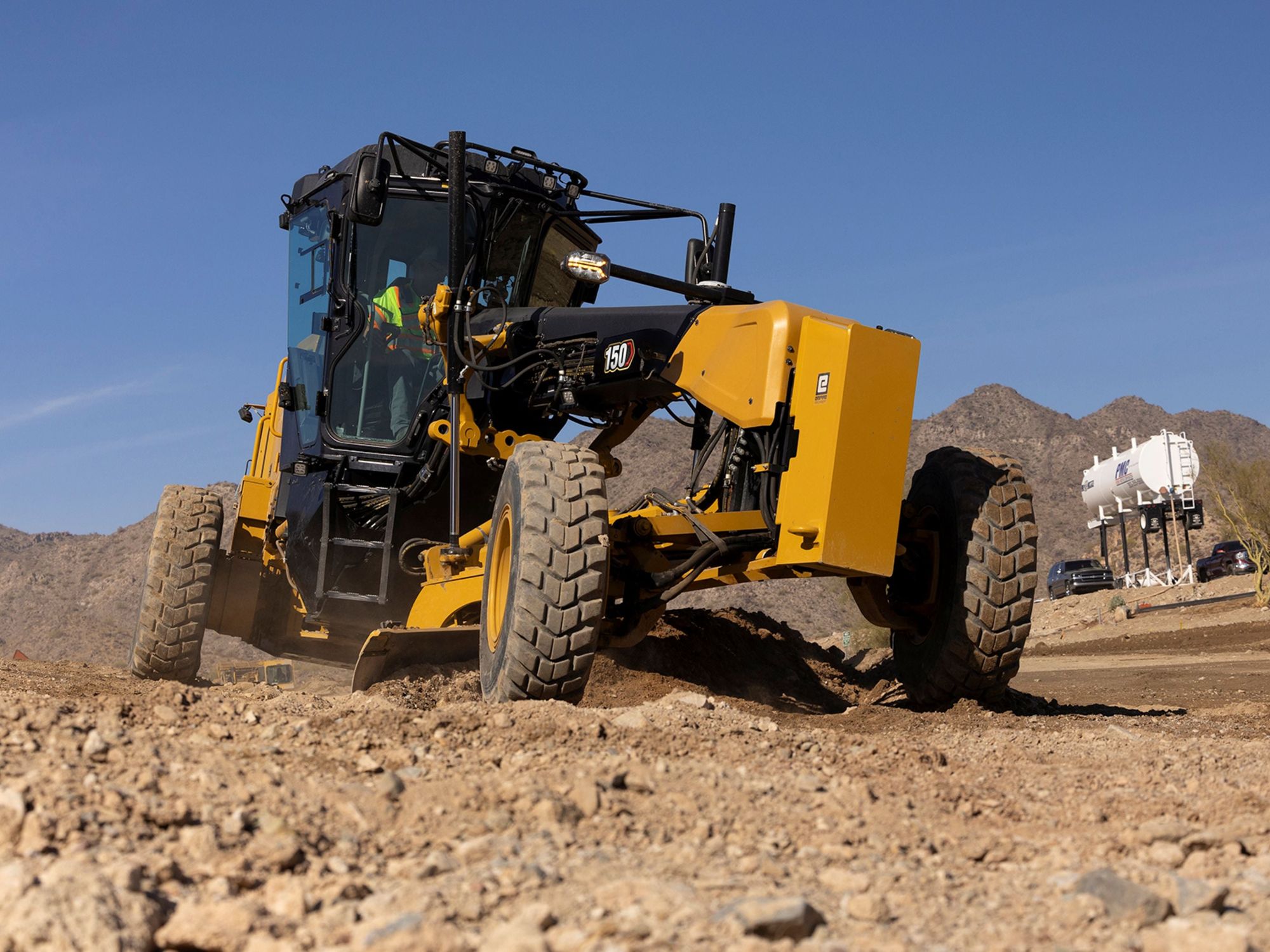 Caterpillar modernisiert Motorgrader-Baureihe