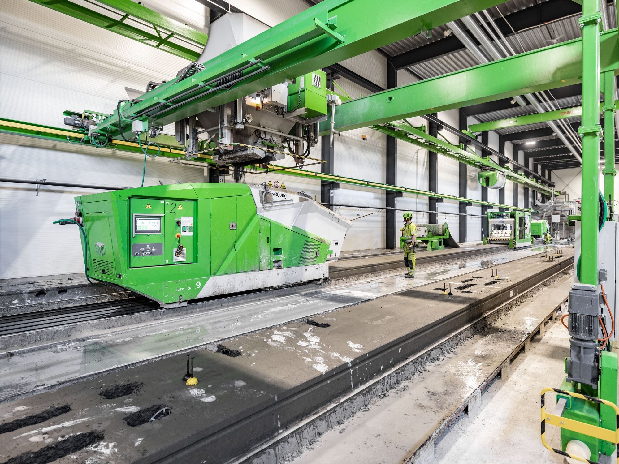 Elematic Oyj, der finnische Innovator im Bereich Betontechnologie hat heute den Geschäftsbereich Betonfertigteilwerke des deutschen Unternehmens Vollert Anlagenbau GmbH übernommen. Elematic übernimmt den Geschäftsbereich Betonfertigteilwerke von Vollert – und stärkt somit seine Position als globaler Marktführer