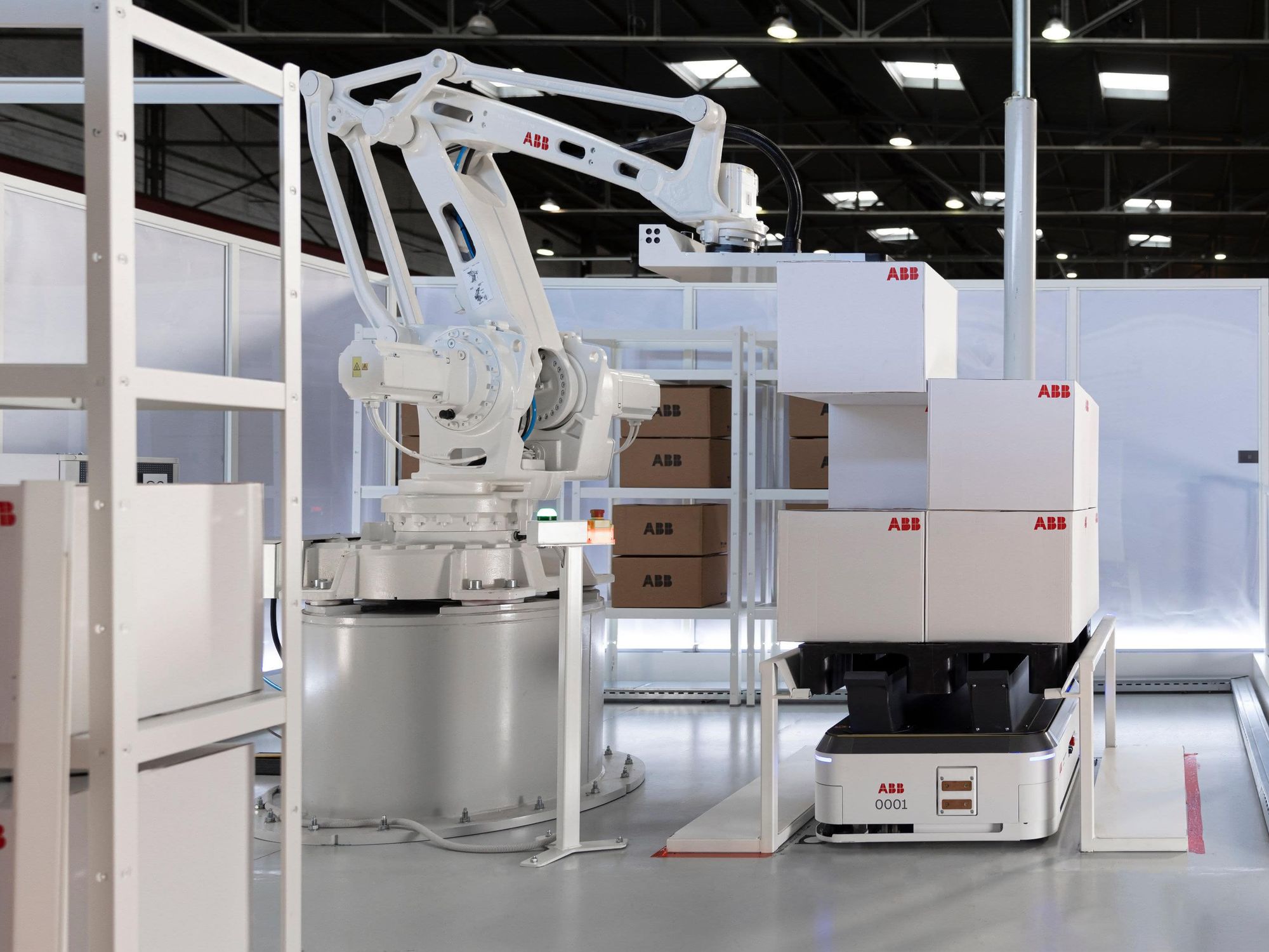 Solutions for logistics and packaging processes