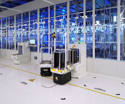 Intralogistik: Modulares Lagersystem für KLT-Boxen und Traystacks Intralogistik: Modulares Lagersystem für KLT-Boxen und Traystacks