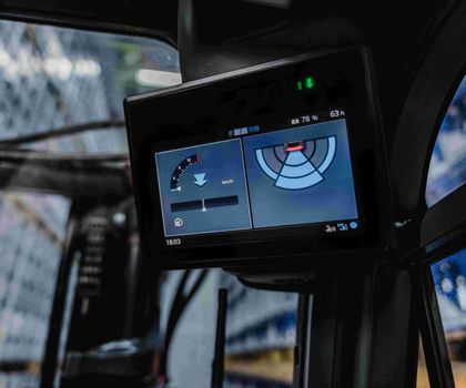 Assistance systems: More personal and property protection when reversing Assistance systems: More personal and property protection when reversing