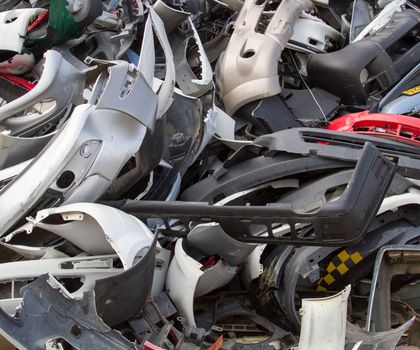 TPO-Werkstoffe: Vom Stoßfänger zum Recyclingcompound TPO-Werkstoffe: Vom Stoßfänger zum Recyclingcompound
