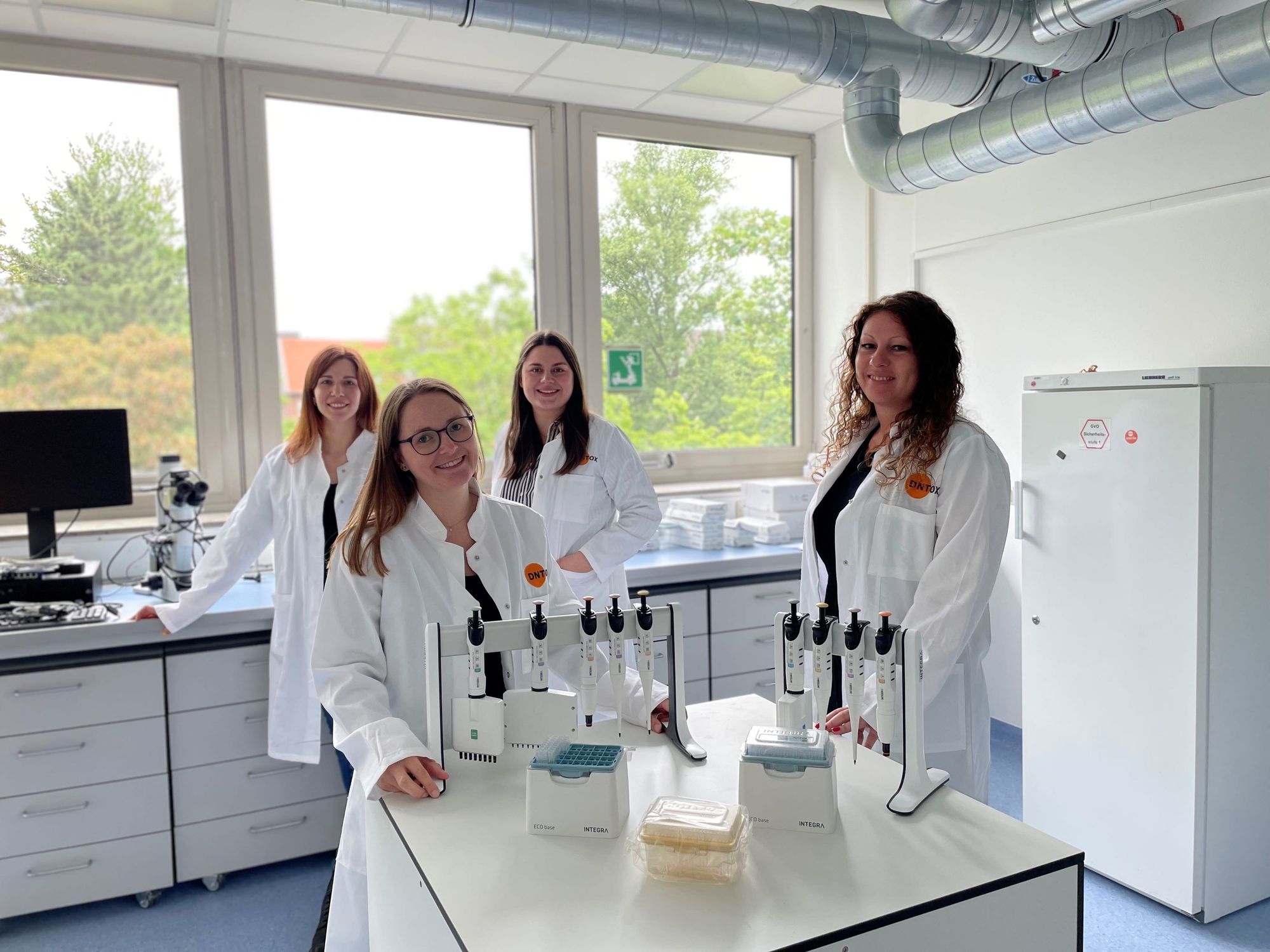 Integra unterstützt Start-up: Pipetten für die Forschung zur Neurotoxizität Team von DNTOX