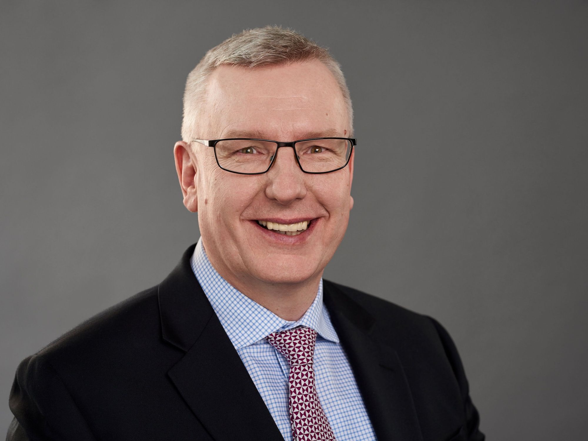 Verschmelzung von IT und OT: Nachhaltiges Fundament für die Industrie Verschmelzung von IT und OT: Nachhaltiges Fundament für die Industrie